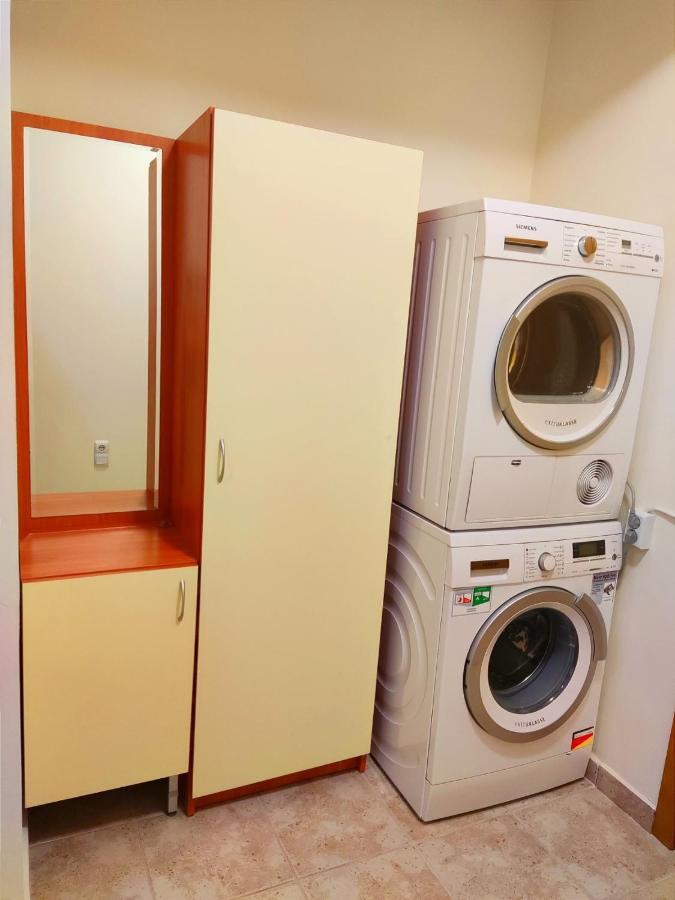 Two Bedroom Apartment In Eagle Rock Mountain Resort Белі Іскар Екстер'єр фото