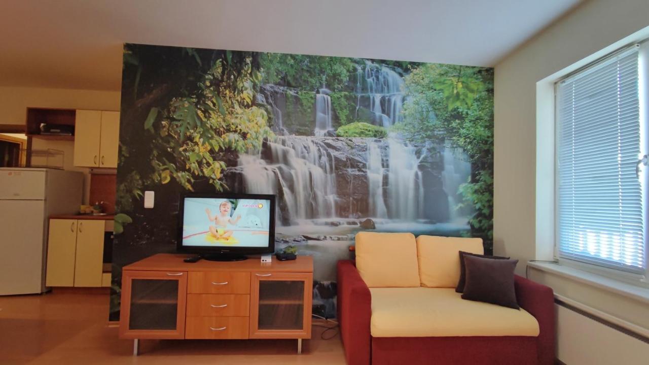 Two Bedroom Apartment In Eagle Rock Mountain Resort Белі Іскар Екстер'єр фото
